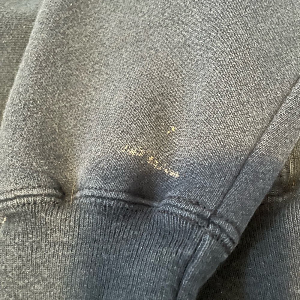 Sweatshirt - Picture 5 of 5